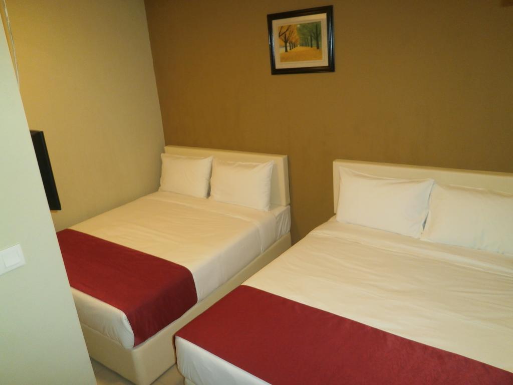 Check Inn Johor Bahru Exterior photo