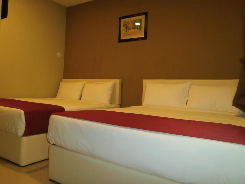 Check Inn Johor Bahru Exterior photo