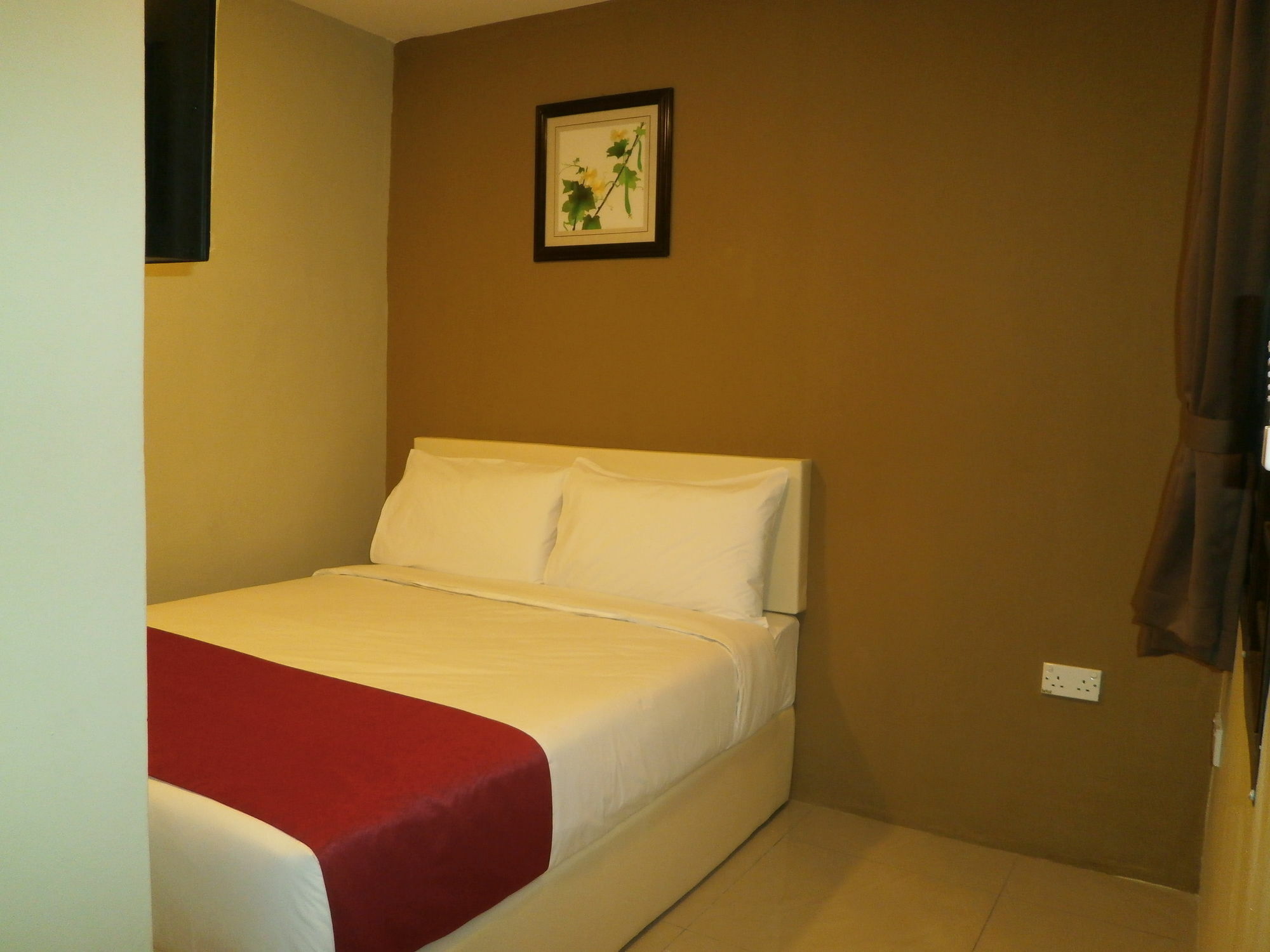 Check Inn Johor Bahru Exterior photo